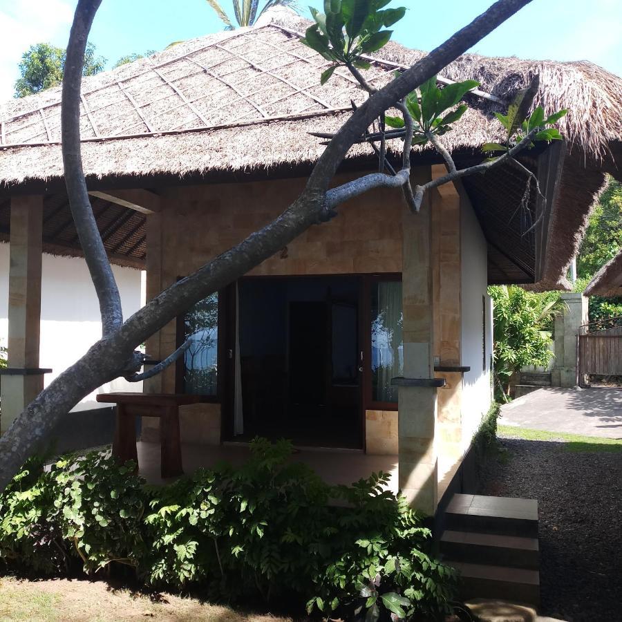 Jemeluk Beach Bungalows Amed Екстериор снимка