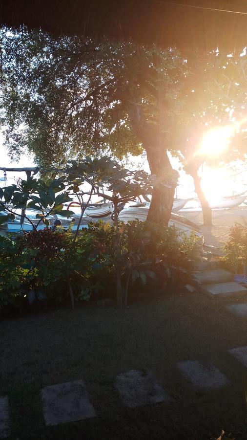 Jemeluk Beach Bungalows Amed Екстериор снимка