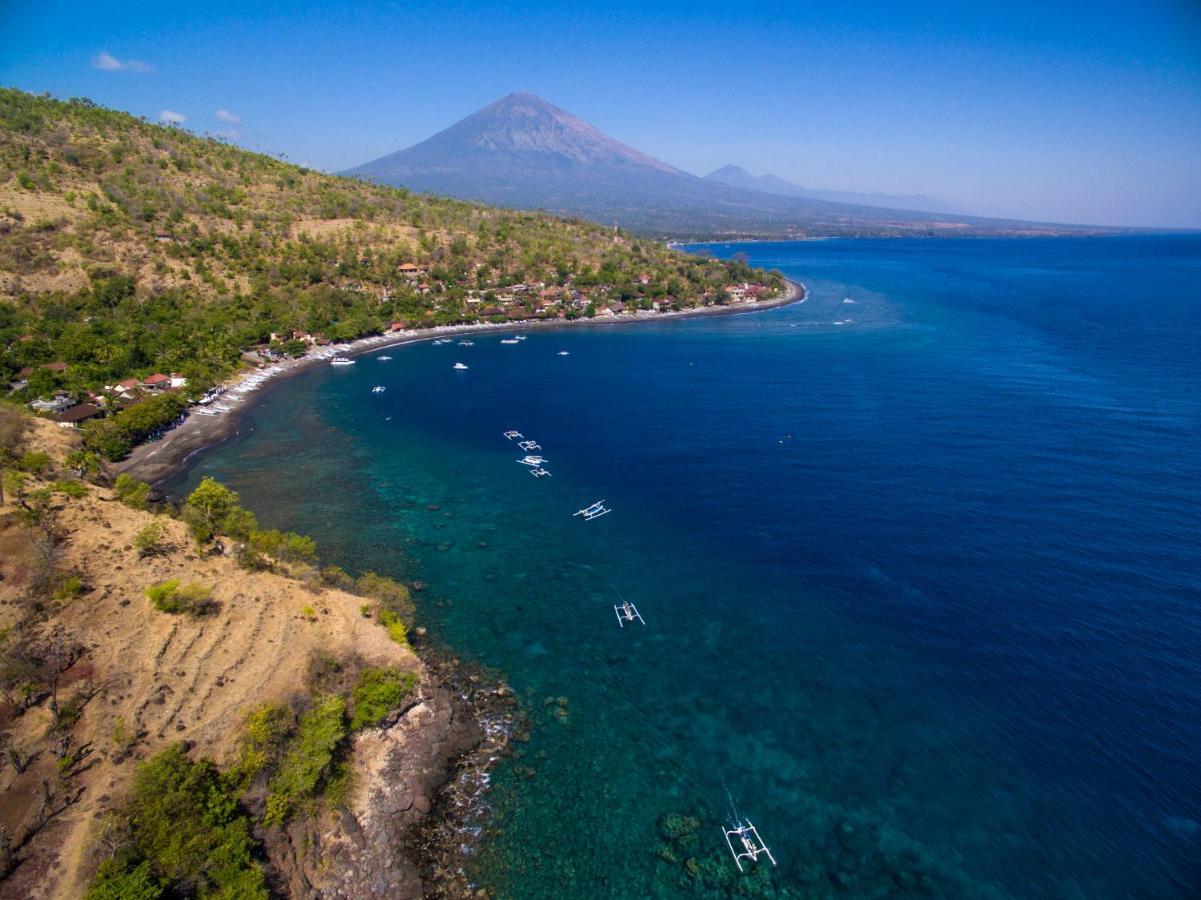 Jemeluk Beach Bungalows Amed Екстериор снимка