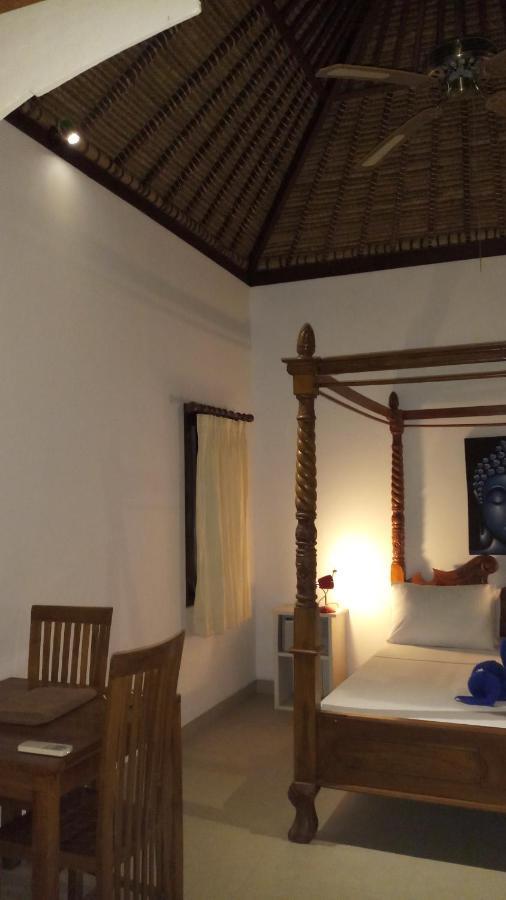 Jemeluk Beach Bungalows Amed Екстериор снимка