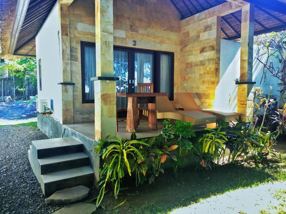 Jemeluk Beach Bungalows Amed Екстериор снимка